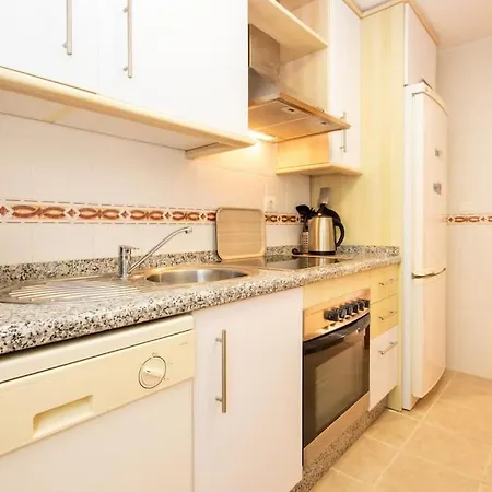 Penthouse With Roof Terrace, Bbq, Pool- And Sea Views