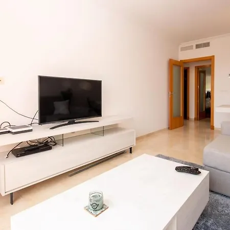 Penthouse With Roof Terrace, Bbq, Pool- And Sea Views